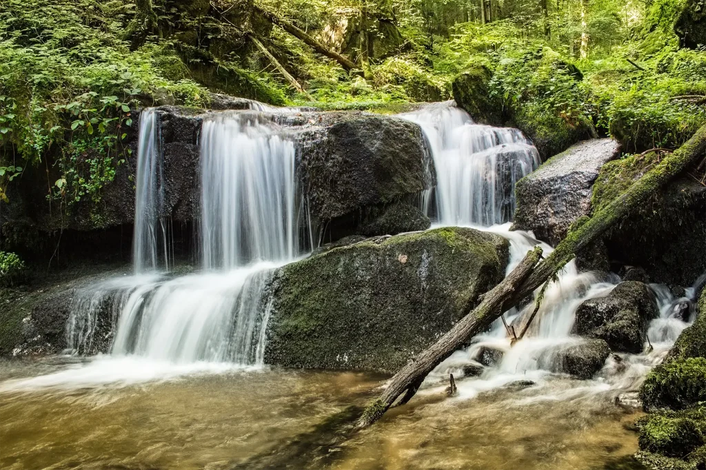 Fürstauer Energie | Foto von einem Wasserfall